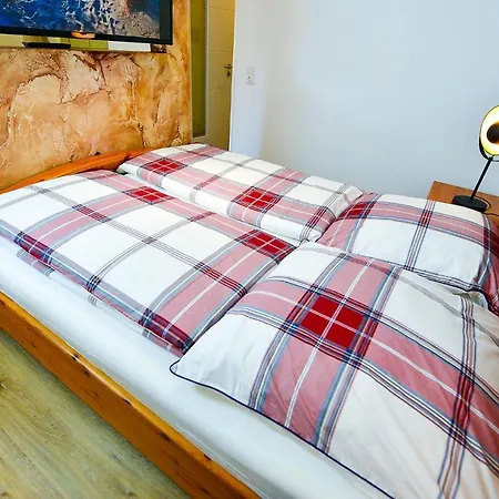 Haus Frauenpreiss F105 Apartamento